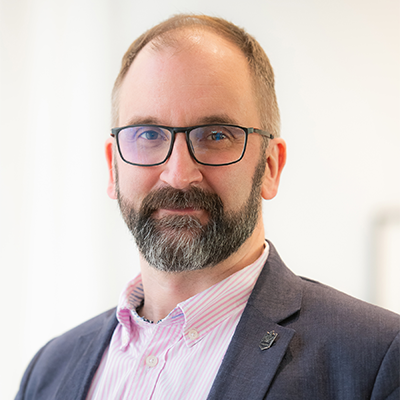 Alan Whittle, Chartered MCSI